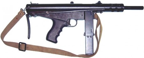 Hace unos días encontré por casualidad en una web extranjera un arma a la venta que hacía muchos años 11
