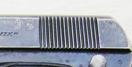 Hace unos días encontré por casualidad en una web extranjera un arma a la venta que hacía muchos años 172