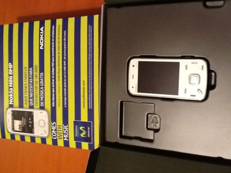 Hola amigos vendo, totalmente nuevo un Nokia N86 8MP. Color Blanco, lo mejor de este móvil es la cámara 00