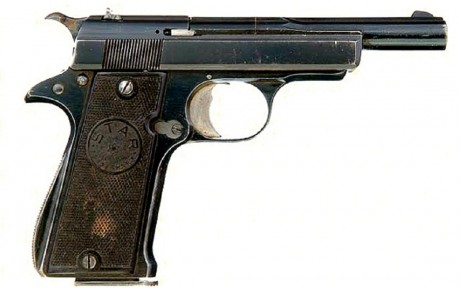 Hace unos días encontré por casualidad en una web extranjera un arma a la venta que hacía muchos años 22