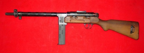 Hace unos días encontré por casualidad en una web extranjera un arma a la venta que hacía muchos años 40