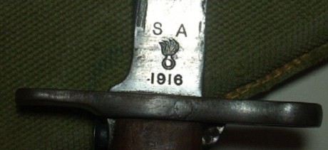 Hace unos días encontré por casualidad en una web extranjera un arma a la venta que hacía muchos años 172