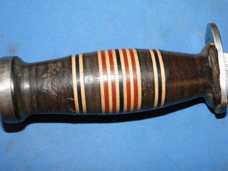 Hace unos días encontré por casualidad en una web extranjera un arma a la venta que hacía muchos años 61