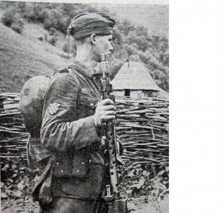 Hace unos días encontré por casualidad en una web extranjera un arma a la venta que hacía muchos años 132