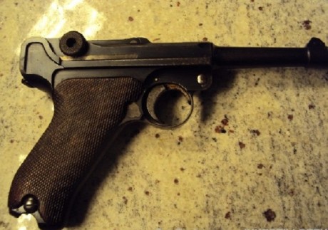 Hace unos días encontré por casualidad en una web extranjera un arma a la venta que hacía muchos años 70
