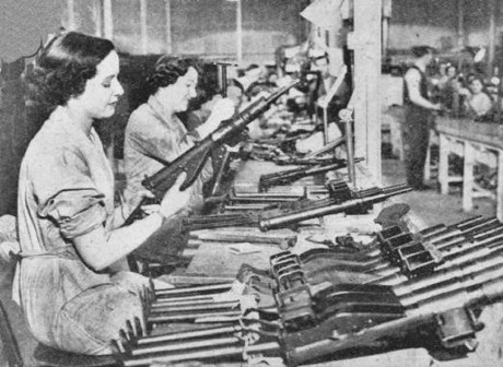 Hace unos días encontré por casualidad en una web extranjera un arma a la venta que hacía muchos años 31