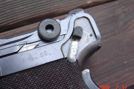 Hace unos días encontré por casualidad en una web extranjera un arma a la venta que hacía muchos años 121