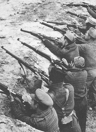 Hace unos días encontré por casualidad en una web extranjera un arma a la venta que hacía muchos años 100