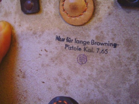 Hace unos días encontré por casualidad en una web extranjera un arma a la venta que hacía muchos años 112