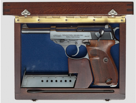 Hace unos días encontré por casualidad en una web extranjera un arma a la venta que hacía muchos años 110