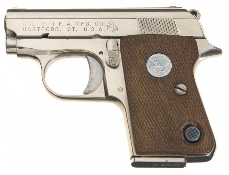 Hace unos días encontré por casualidad en una web extranjera un arma a la venta que hacía muchos años 90