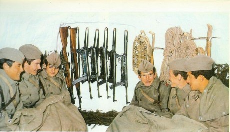 Hace unos días encontré por casualidad en una web extranjera un arma a la venta que hacía muchos años 150