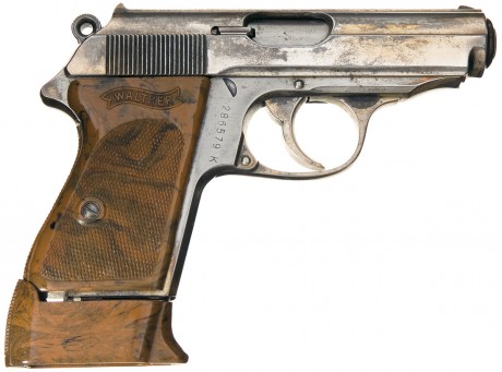 Hace unos días encontré por casualidad en una web extranjera un arma a la venta que hacía muchos años 31