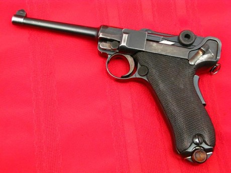 Hace unos días encontré por casualidad en una web extranjera un arma a la venta que hacía muchos años 10