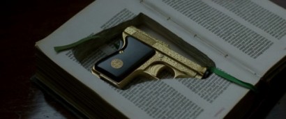 Compañeros,

En vista de las ganas de algunos (Elcafe, Wilcow, Vrakk, etc) por adivinar armas de películas 130