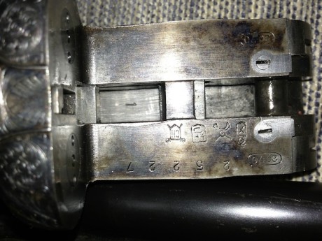 Muy buenas tardes!! Me han regalado una collera de Ugartecheas del calibre 20 que son una verdadera preciosidad, 10