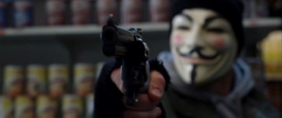 Compañeros,

En vista de las ganas de algunos (Elcafe, Wilcow, Vrakk, etc) por adivinar armas de películas 100