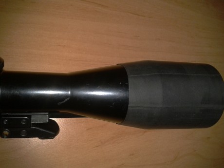 Buenas foro.
Pues se me ronda por la cabeza y ya que tengo el visor algo rayado, pintarle. He visto un 21