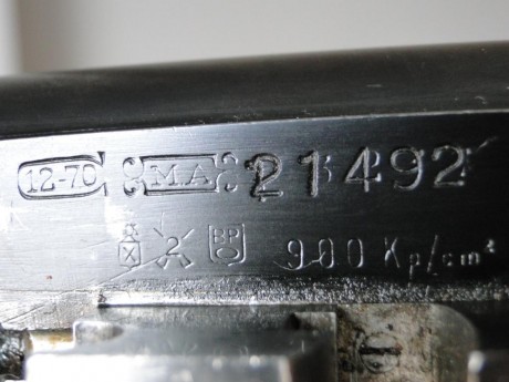 Buenos días a todos.

Me han regalado una escopeta de caza del calibre 12.

La marca es " la Vasco 41