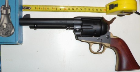 Me encantan los rifles de palanca. No sé si son potentes, ni si son precisos y lo que si sé es que no 130