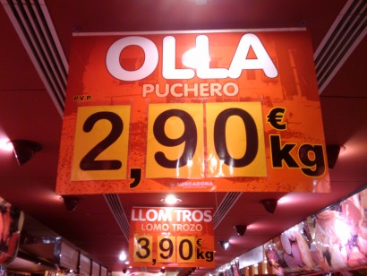 Cada día me alucino mas cuando veo las noticias...

Si la de ayer parece rara, la de hoy es subrealista, 101