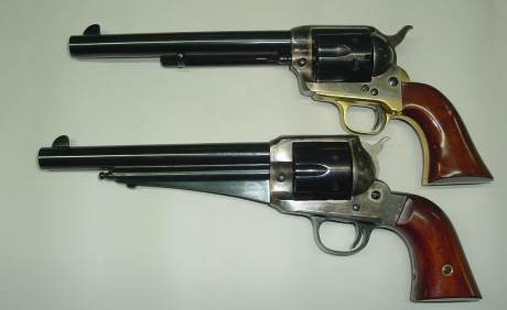 Me encantan los rifles de palanca. No sé si son potentes, ni si son precisos y lo que si sé es que no 172