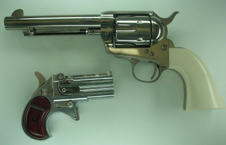 Me encantan los rifles de palanca. No sé si son potentes, ni si son precisos y lo que si sé es que no 171