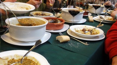 Este es un llamamiento para los foreros de Cantabria que no tenemos el gusto de conocernos en persona, 120