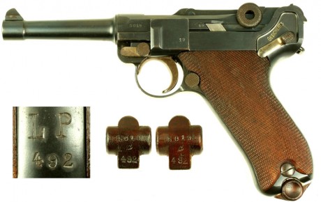 Hace unos días encontré por casualidad en una web extranjera un arma a la venta que hacía muchos años 121