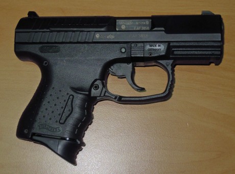 Vendo pistola Walther P99 CAS, cal.9mm.Maletín y accesorios originales. Perfecto estado.

PVP: 450€.

CONTACTO:

e-mail: 02