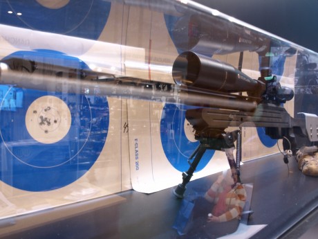 Tras años de espera y negociaciones, por fin se pusieron de acuerdo y se juntaron las dos ferias de armas 60