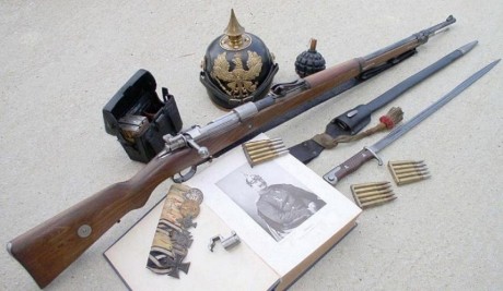 Hace unos días encontré por casualidad en una web extranjera un arma a la venta que hacía muchos años 90