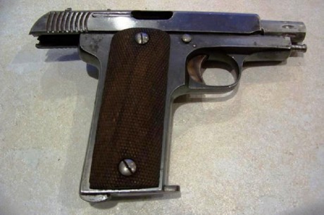 Hace unos días encontré por casualidad en una web extranjera un arma a la venta que hacía muchos años 00
