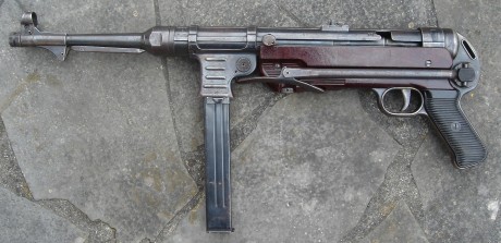 Hace unos días encontré por casualidad en una web extranjera un arma a la venta que hacía muchos años 72