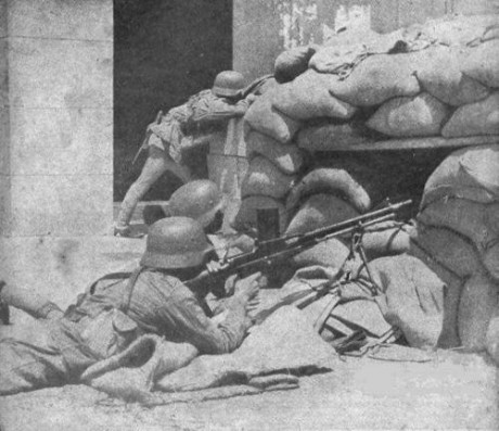 Hace unos días encontré por casualidad en una web extranjera un arma a la venta que hacía muchos años 30