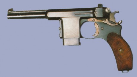 Hace unos días encontré por casualidad en una web extranjera un arma a la venta que hacía muchos años 60