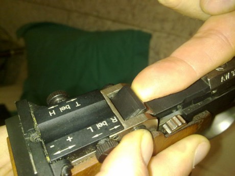 Uf,,,hoy llegó a la armería y mañana, creo, me la dan,,,, :? 
Tengo mas ilusión que que se yo,,,jejejeje. 20