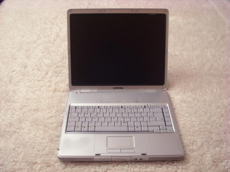 Hola!!!

Vendo ordenador portátil marca COMPAQ (Fabricado por HP Hewlett Packard) Modelo Presario M2000.

Sistema 00
