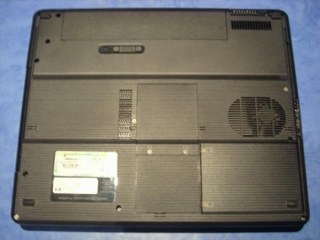 Hola!!!

Vendo ordenador portátil marca COMPAQ (Fabricado por HP Hewlett Packard) Modelo Presario M2000.

Sistema 30