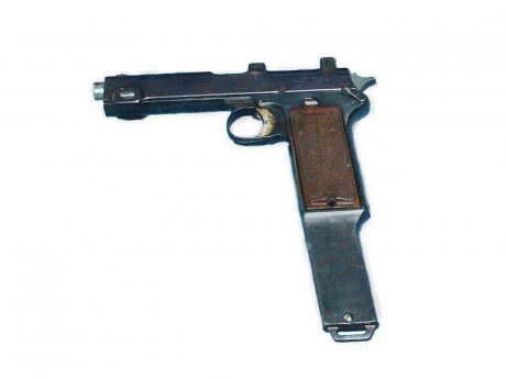 Hace unos días encontré por casualidad en una web extranjera un arma a la venta que hacía muchos años 170