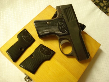 Hace unos días encontré por casualidad en una web extranjera un arma a la venta que hacía muchos años 120