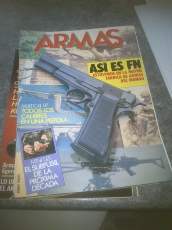 vendo coleccion de revistas, armas y municiones, del nº1 al nº160 (falta el nº 138), precio 240€
 DSC_0016.jpg 00