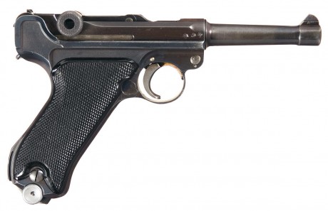 Hace unos días encontré por casualidad en una web extranjera un arma a la venta que hacía muchos años 111