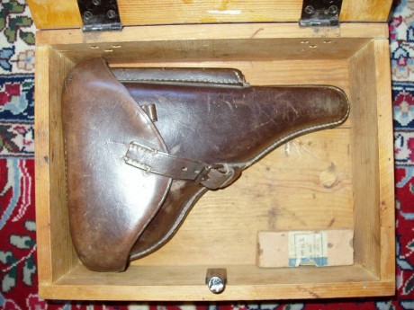 Hace unos días encontré por casualidad en una web extranjera un arma a la venta que hacía muchos años 111