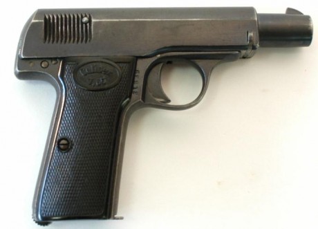 Hace unos días encontré por casualidad en una web extranjera un arma a la venta que hacía muchos años 11