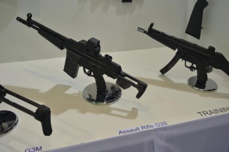 https://www.pof.gov.pk/

armas:
https://www.pof.gov.pk/ProductsList.aspx

No creo que la calidad sea similar 11