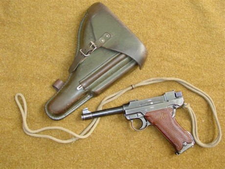 Hace unos días encontré por casualidad en una web extranjera un arma a la venta que hacía muchos años 121