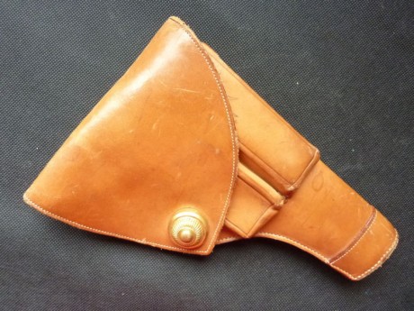 Hace unos días encontré por casualidad en una web extranjera un arma a la venta que hacía muchos años 142