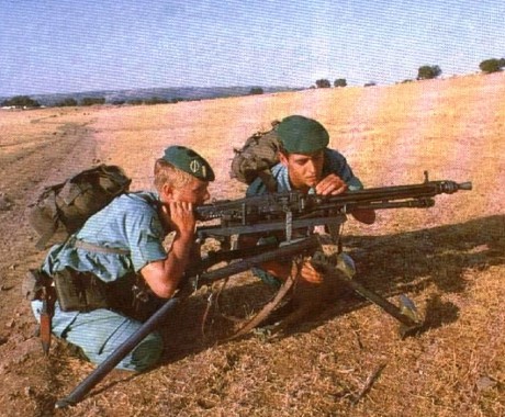 Hace unos días encontré por casualidad en una web extranjera un arma a la venta que hacía muchos años 20