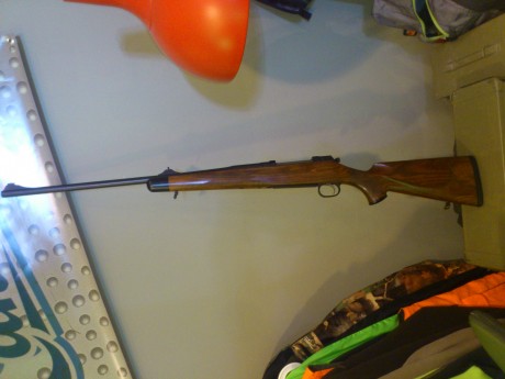 Buenos pues ala ya esta abierto el hilo del rifle incomprendido.
Pongo las fotos como lo tengo de momento, 01